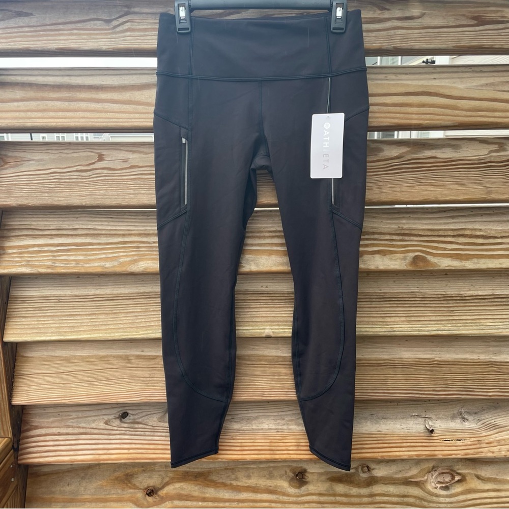 Athleta black Rainer tight pocket leggings Women Medium NWT